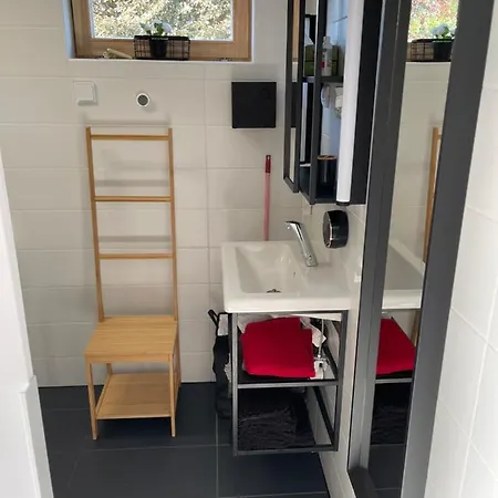 Nora Балатонкенезе