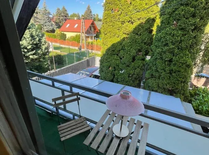 Nora * Balatonkenese